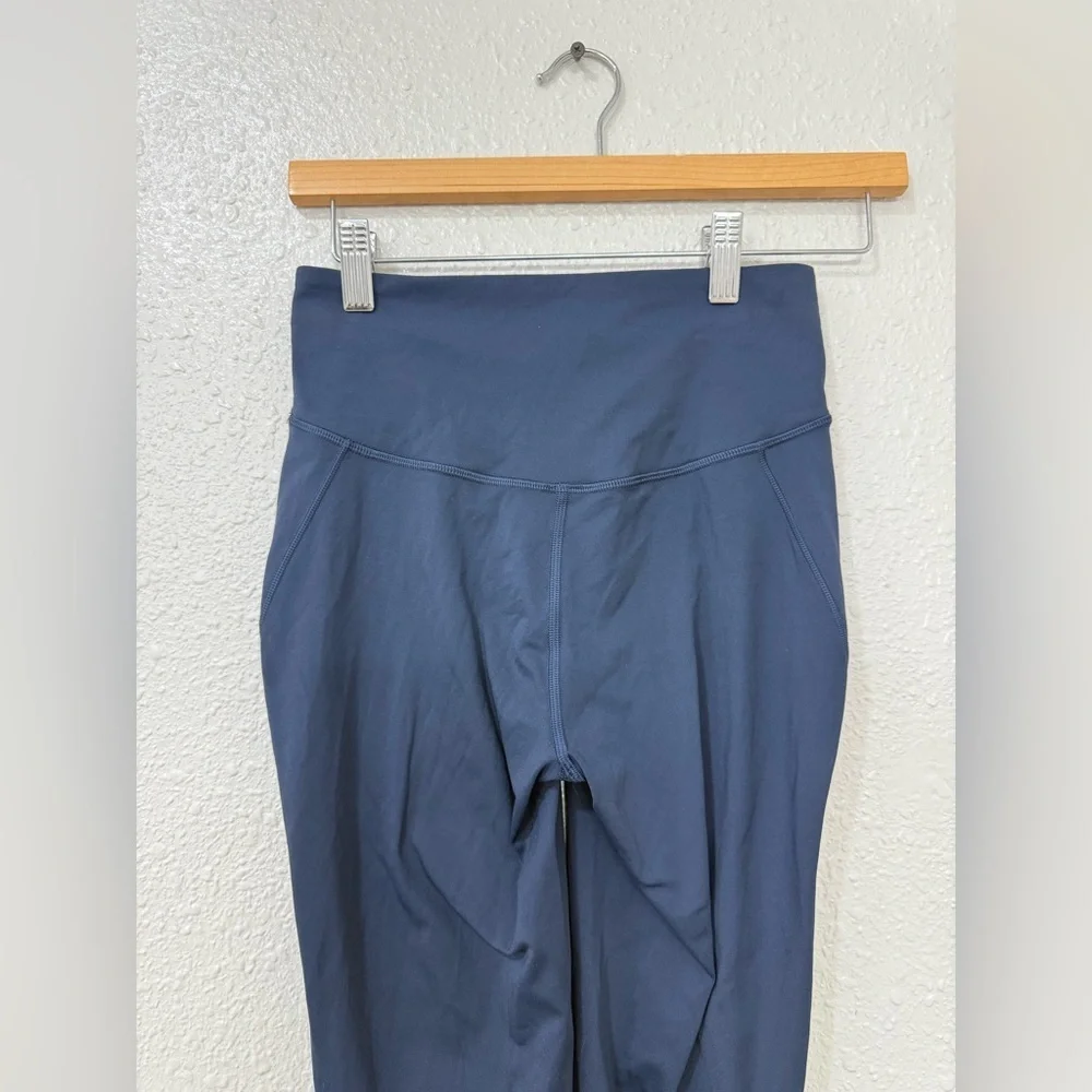 Lululemon Base Pace High Rise Tight 27” Nulux Size 4True Navy